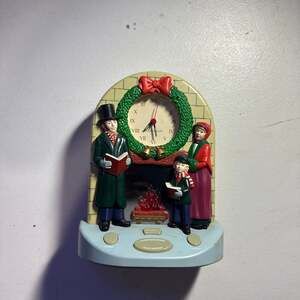 Vintage Soundesign Musical Christmas Carol Clock with Light-Up Fireplace
